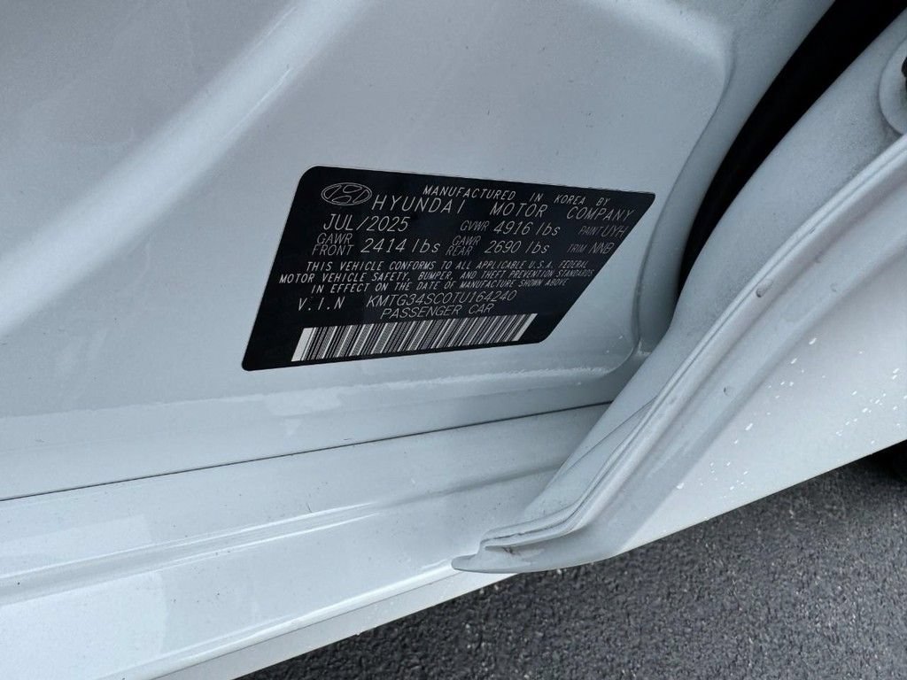 Certified 2026 Genesis G70 2.5T Prestige AWD/4WD image 26