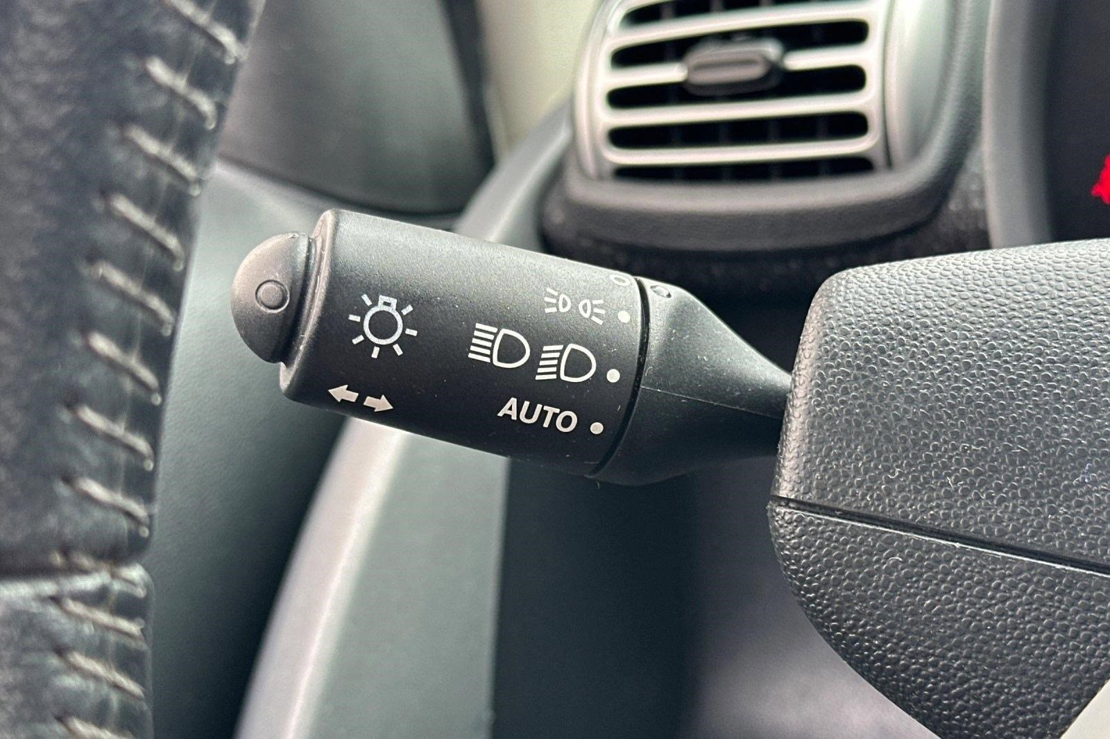 Used 2009 smart fortwo passion image 30