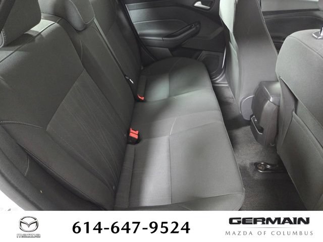 Used 2017 Ford Focus SE FWD image 22