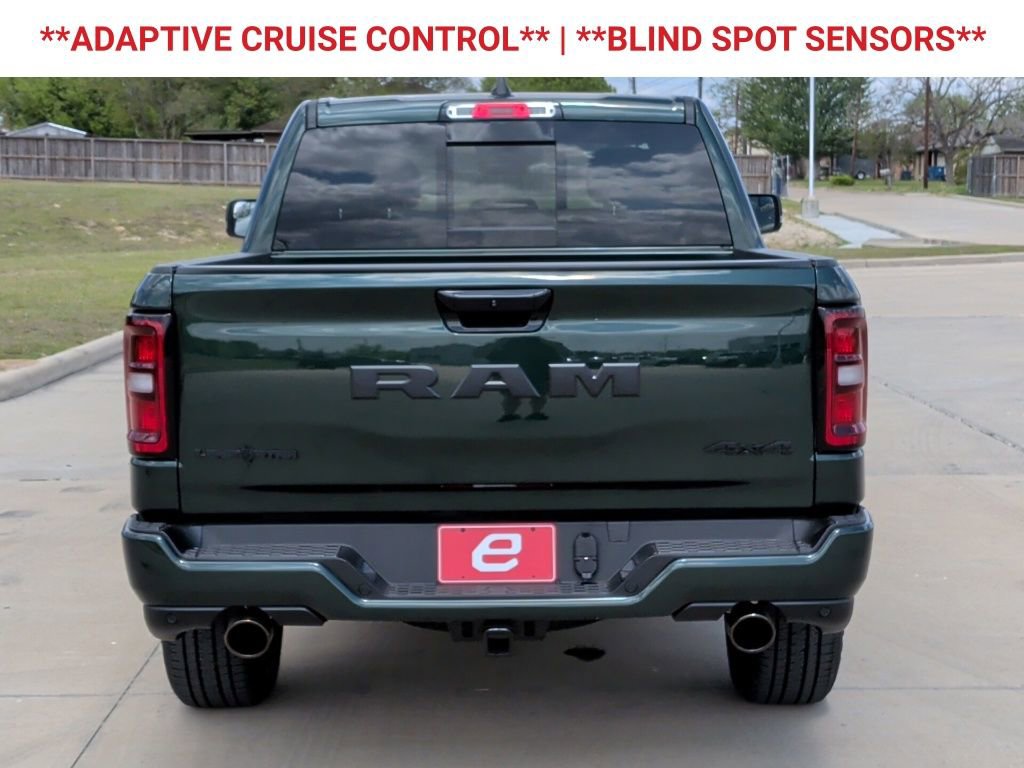 New 2026 RAM 1500 4x4 Crew Cab image 7