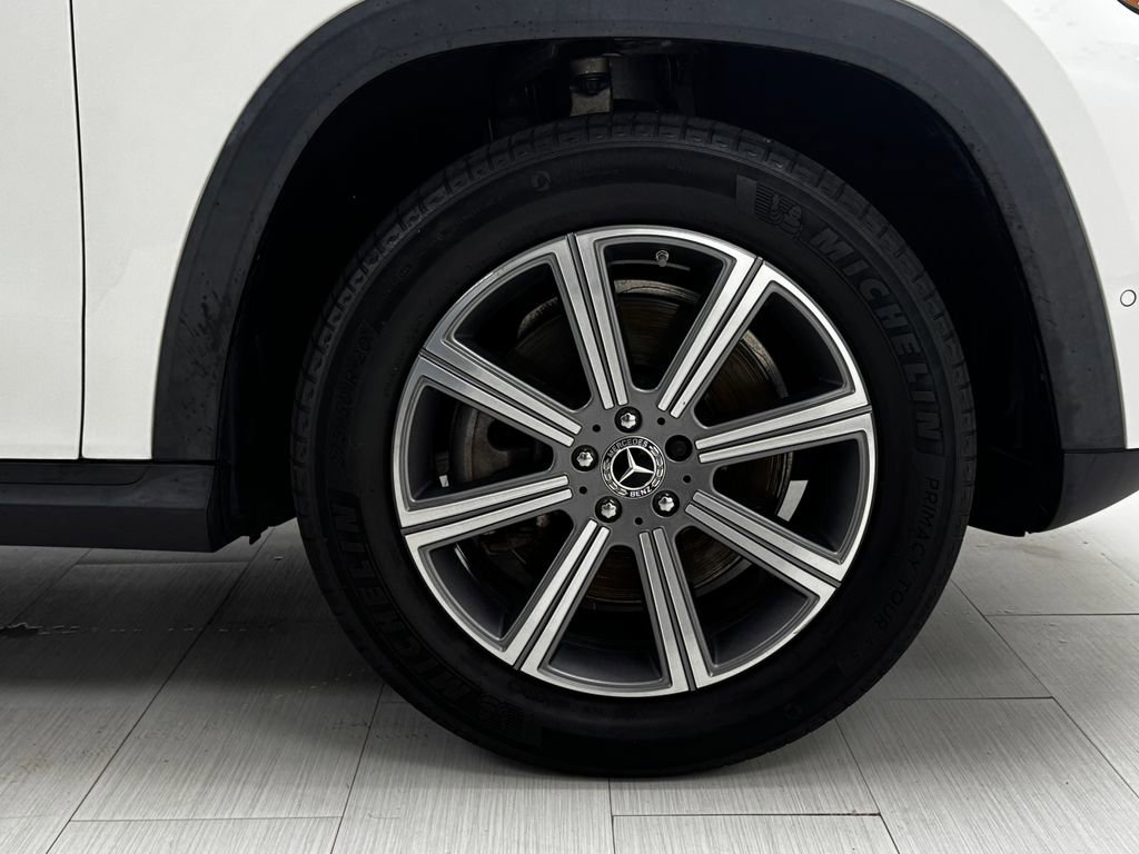 Used 2022 Mercedes-Benz GLS 450 4MATIC image 44