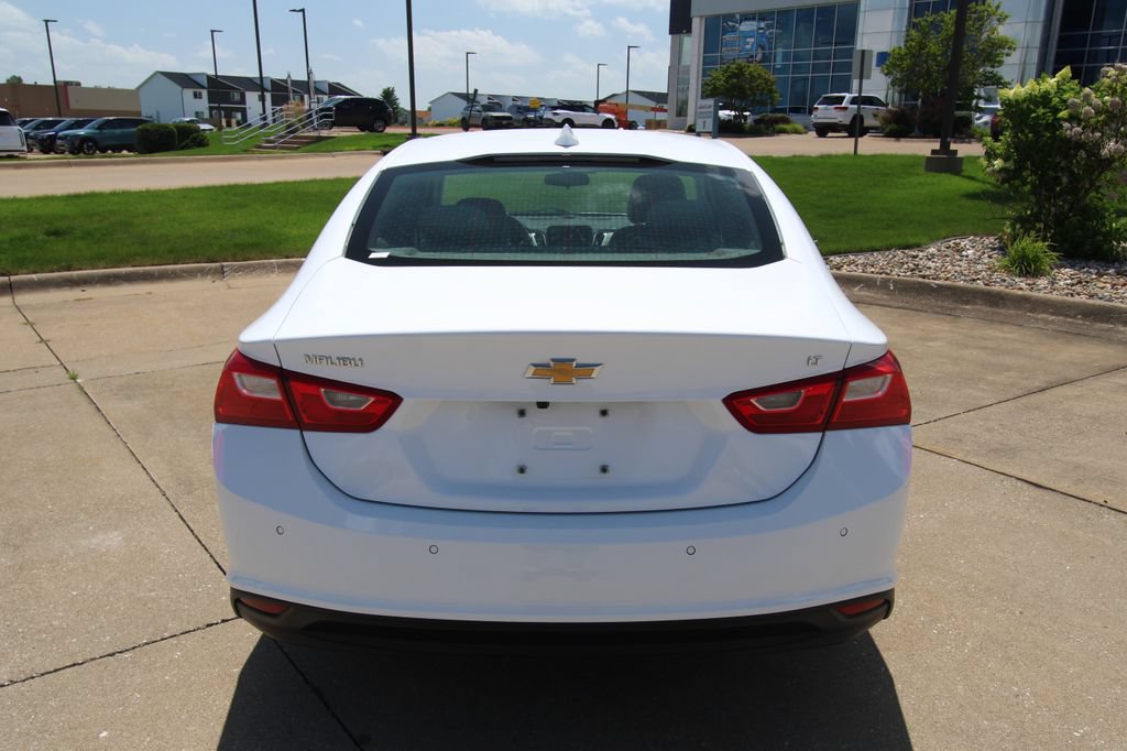 Used 2024 Chevrolet Malibu LT FWD image 13