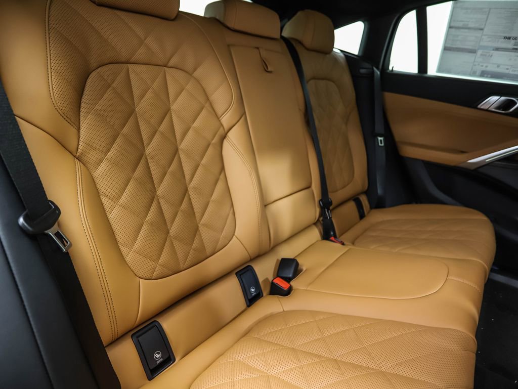 New 2026 BMW X6 xDrive40i w/ Climate Comfort Package image 27