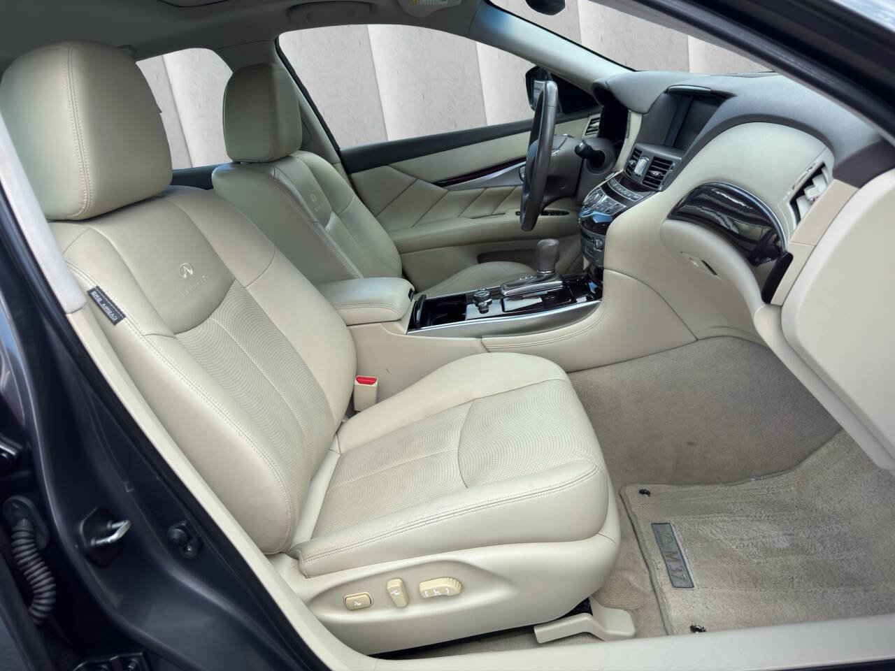 Used 2012 INFINITI M37 x w/ Premium Pkg image 13