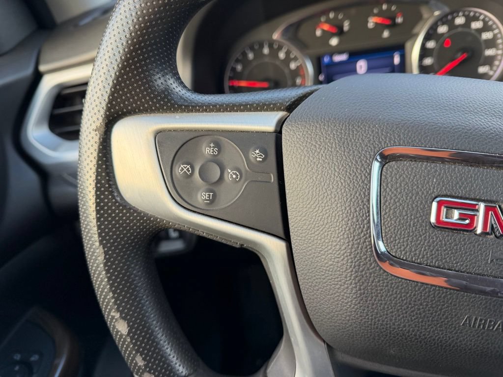 Used 2023 GMC Acadia SLE FWD image 17