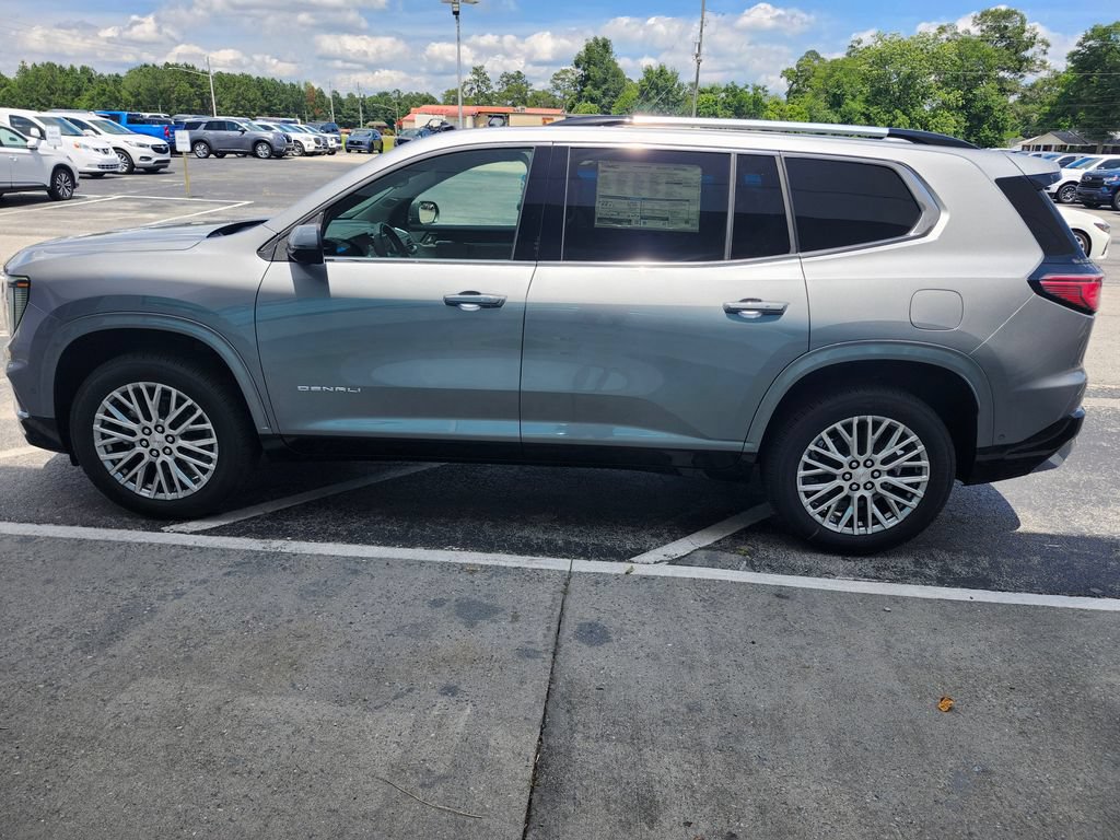 New 2026 GMC Acadia Denali w/ Super Cruise Package FWD image 16