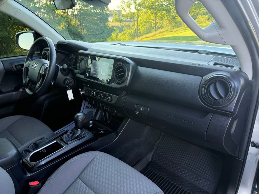 Used 2022 Toyota Tacoma SR w/ SR Convenience Package RWD image 20