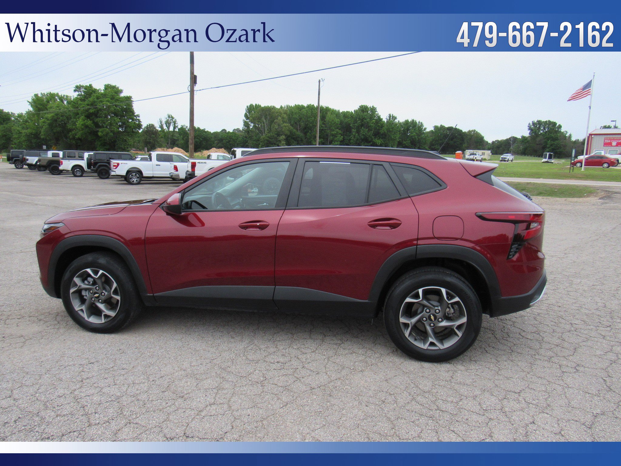 Used 2024 Chevrolet Trax LT w/ Driver Confidence Package FWD image 8