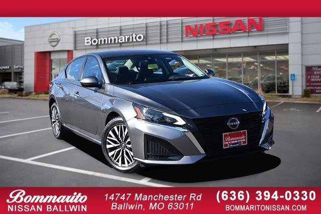 Used 2023 Nissan Altima 2.5 SV