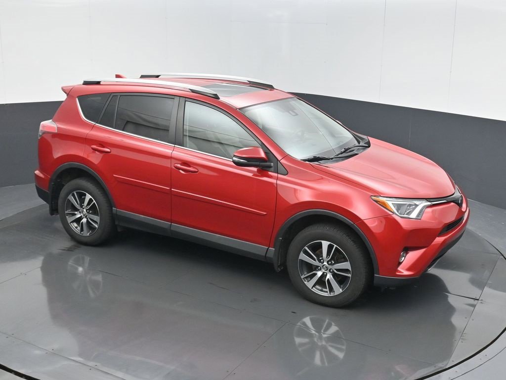 Used 2017 Toyota RAV4 XLE w/ Premium Extra Value Package image 27