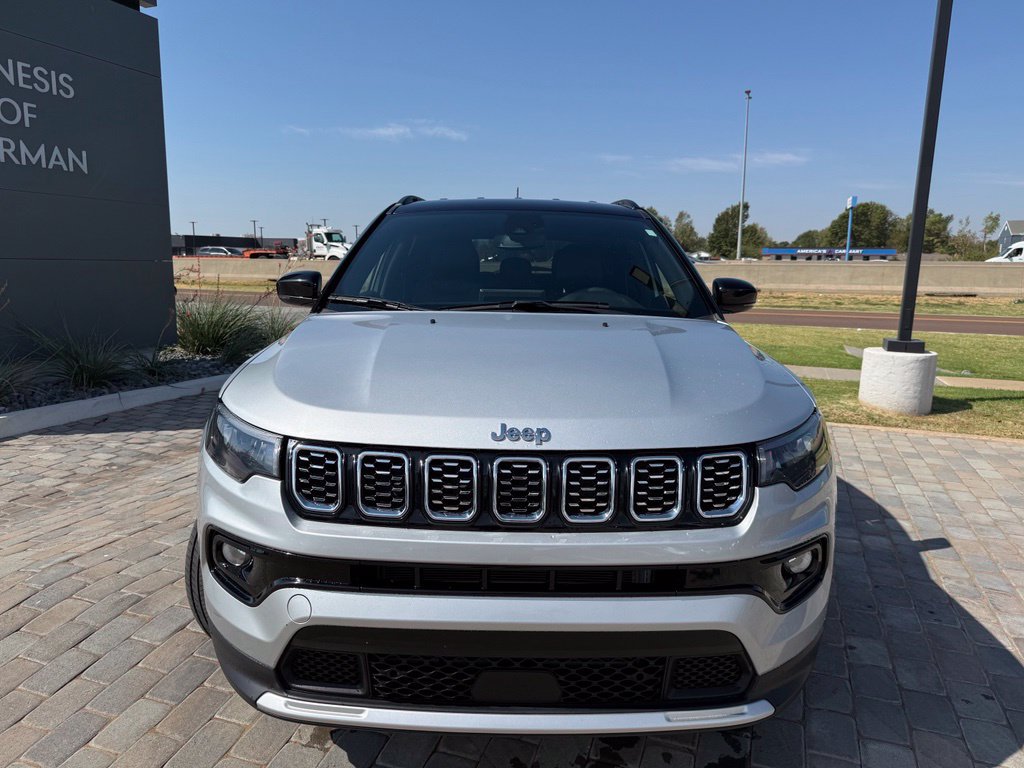 Used 2025 Jeep Compass Limited AWD/4WD image 8
