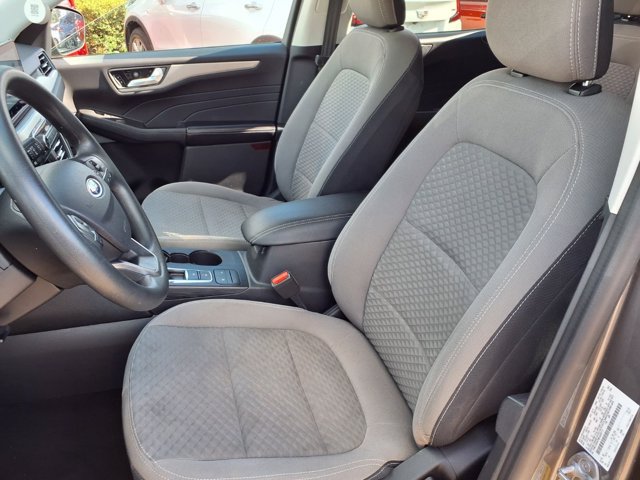 Certified 2021 Ford Escape SE AWD/4WD image 3