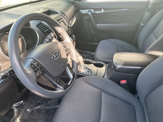 Used 2011 Kia Sorento LX w/ Convenience Pkg image 13