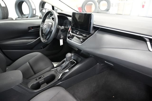 Used 2023 Toyota Corolla LE FWD image 14
