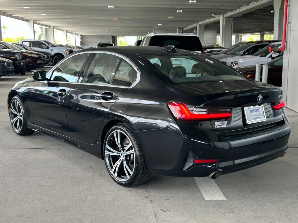Used 2019 BMW 330i Sedan w/ Convenience Package image 4
