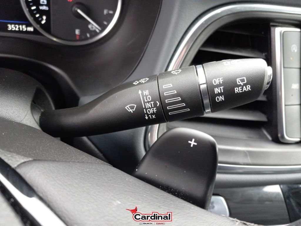 Used 2024 Buick Enclave Premium image 32