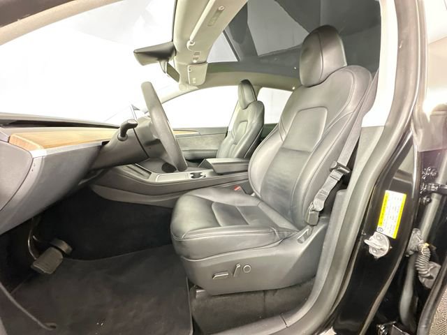 Used 2023 Tesla Model Y Long Range image 4