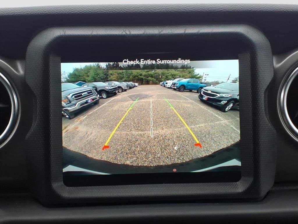 Used 2023 Jeep Wrangler Unlimited Rubicon 4xe w/ Steel Bumper Group image 24