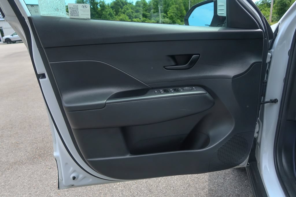Used 2024 Hyundai Kona SEL FWD image 22