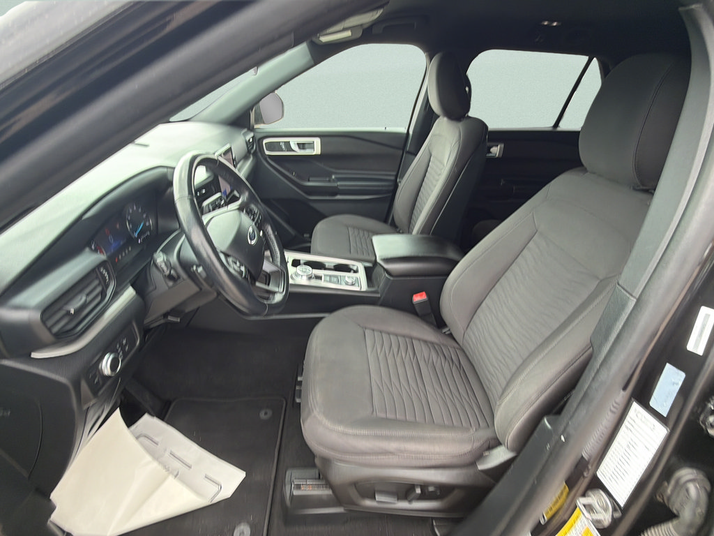 Used 2020 Ford Explorer XLT AWD/4WD image 19