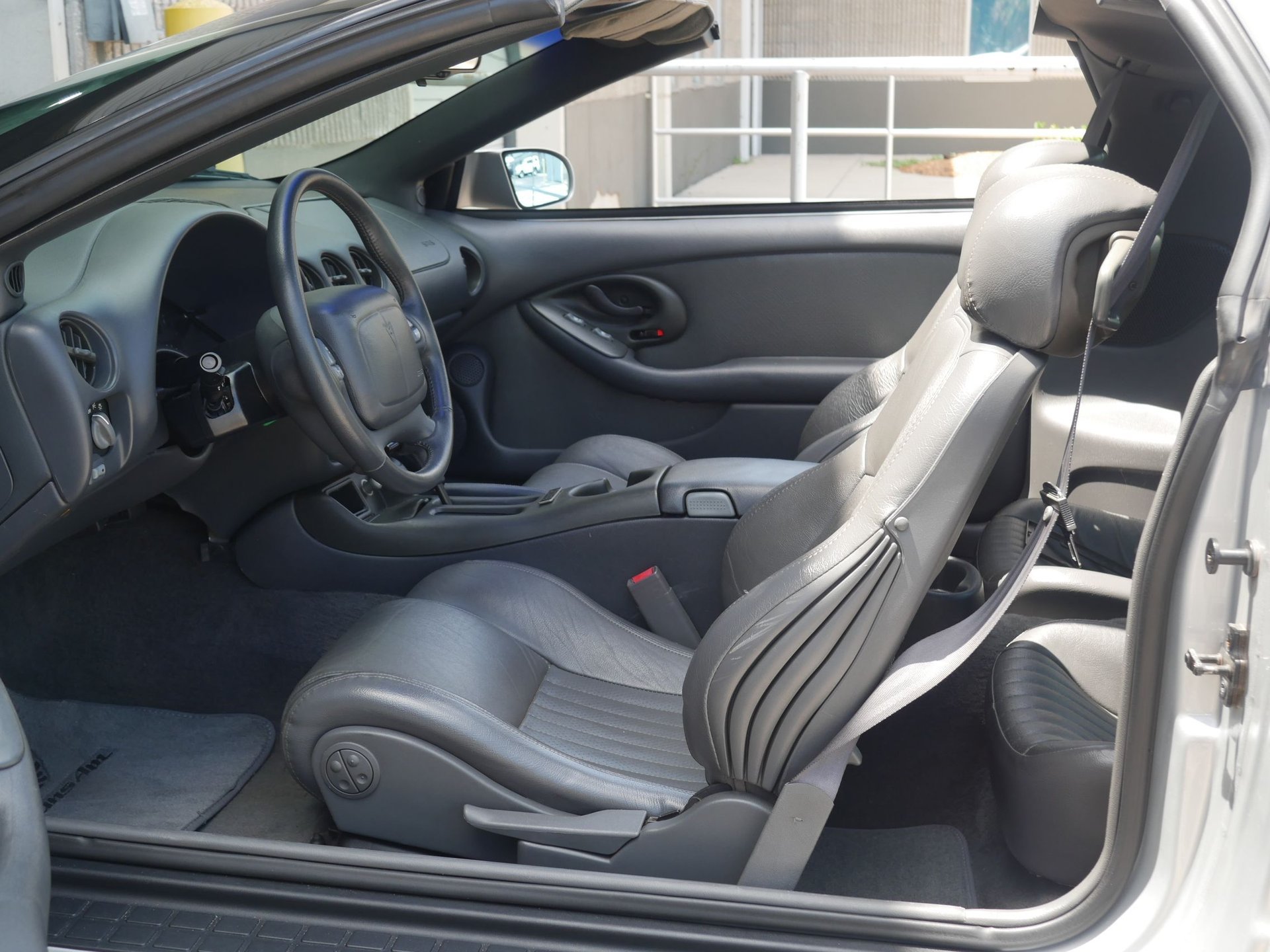 Used 1997 Pontiac Firebird Trans Am RWD image 55