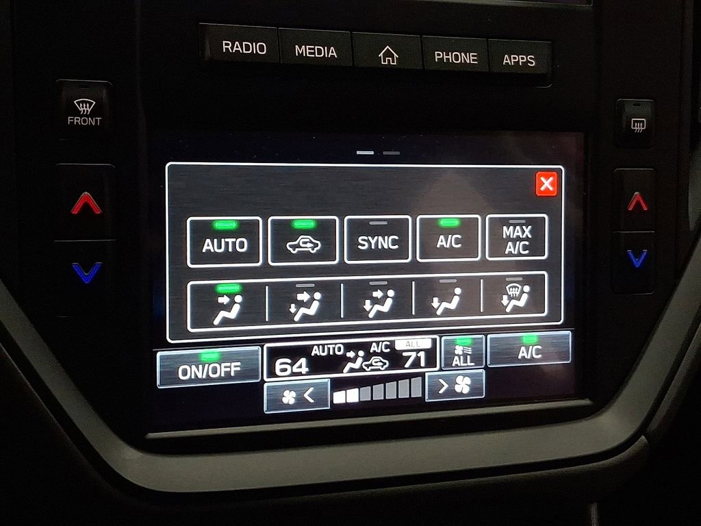 Used 2024 Subaru Crosstrek 2.0i w/ Crosstrek Mirror Package image 17