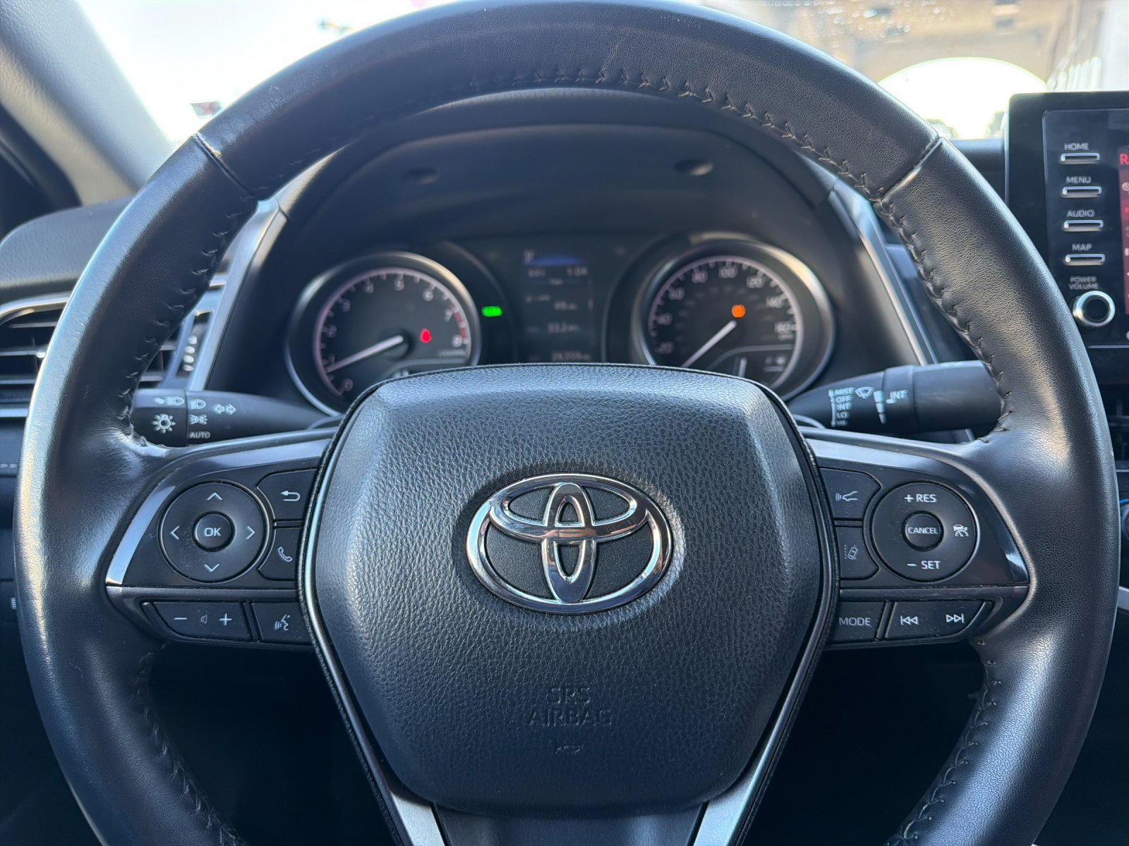 Used 2024 Toyota Camry SE w/ Convenience Package FWD image 21