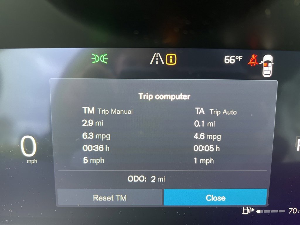 New 2026 Volvo XC90 B6 Plus w/ Protection Package Premier image 20