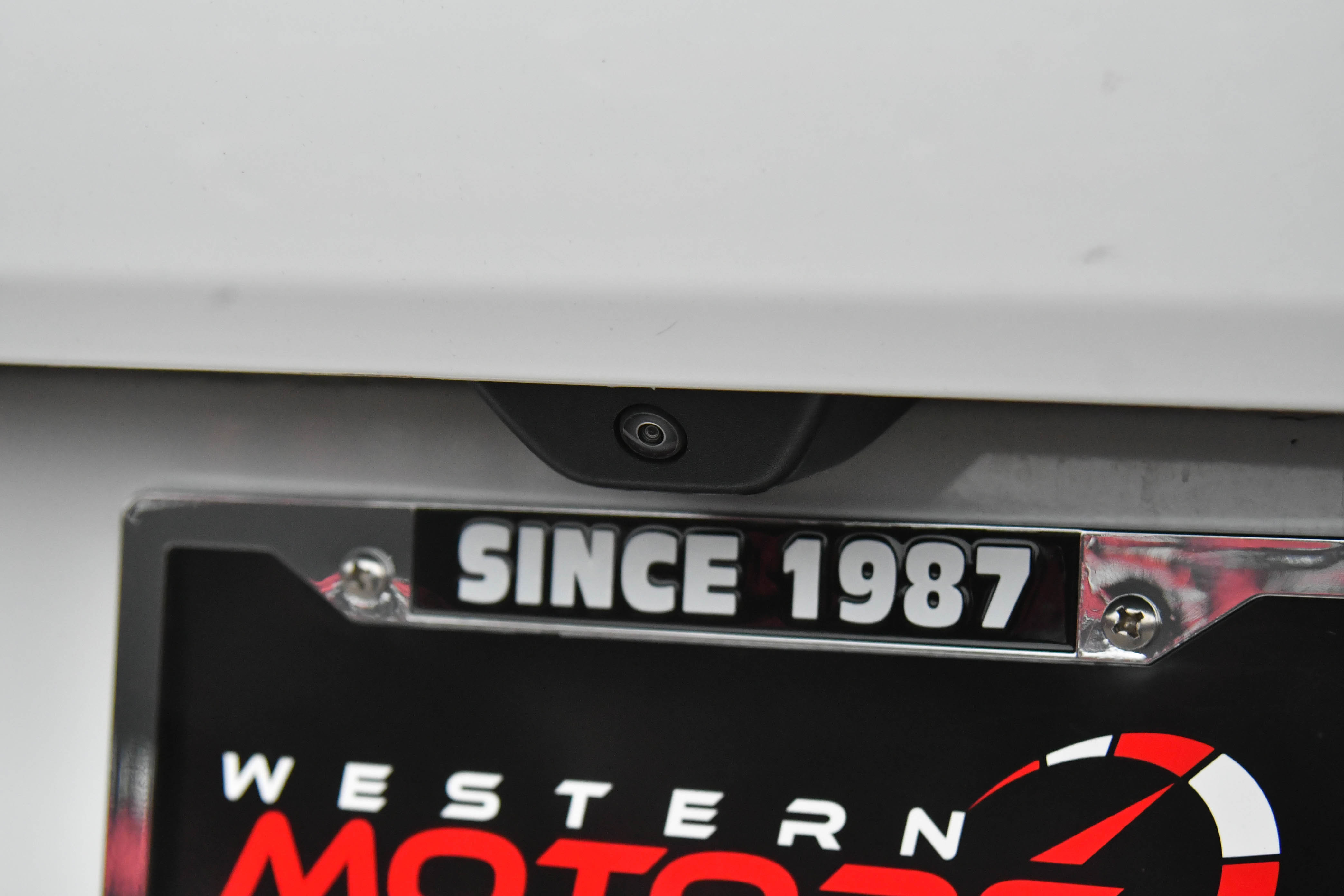 Used 2023 Jeep Grand Cherokee L Laredo image 40