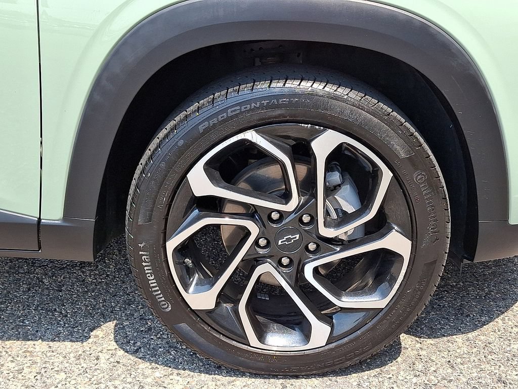 Certified 2024 Chevrolet Trax RS w/ Sunroof Package FWD image 8