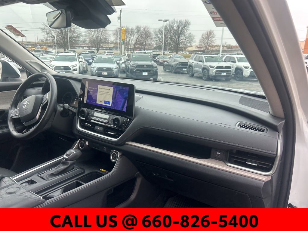 Certified 2024 Toyota Grand Highlander Limited image 7