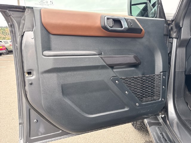 Used 2024 Ford Bronco Outer Banks w/ Sasquatch Package AWD/4WD image 18