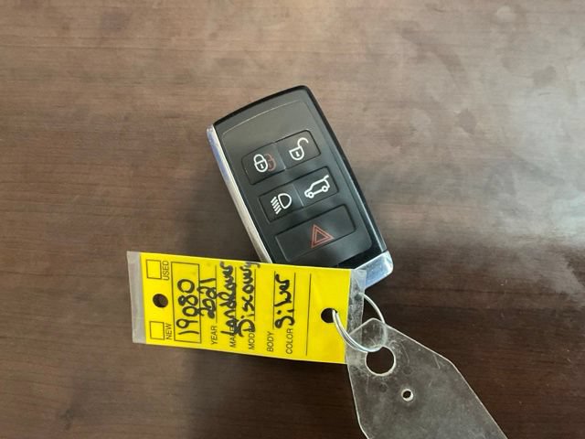Used 2021 Land Rover Discovery Sport SE AWD/4WD image 29