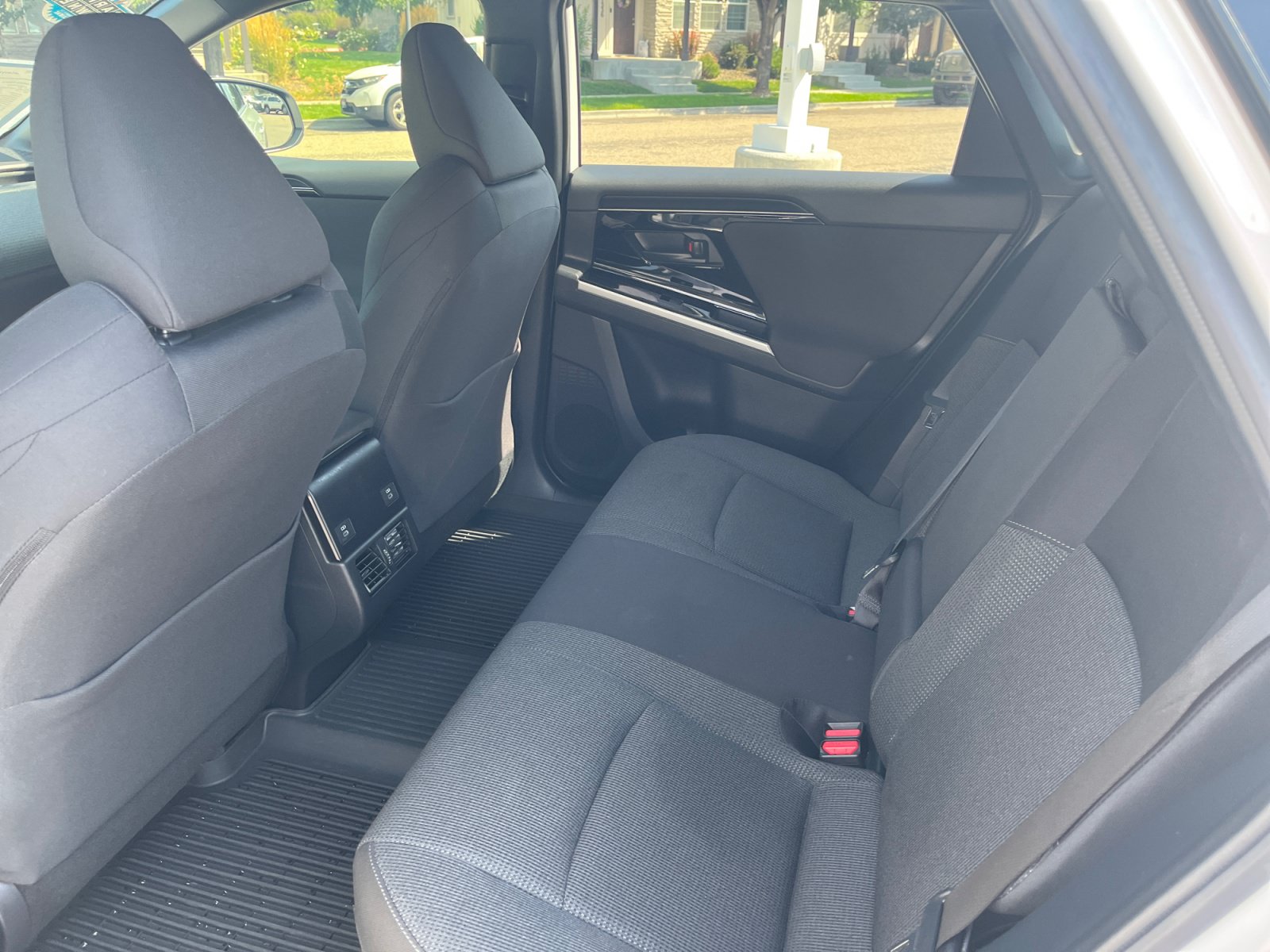 Certified 2024 Subaru Solterra AWD/4WD image 17