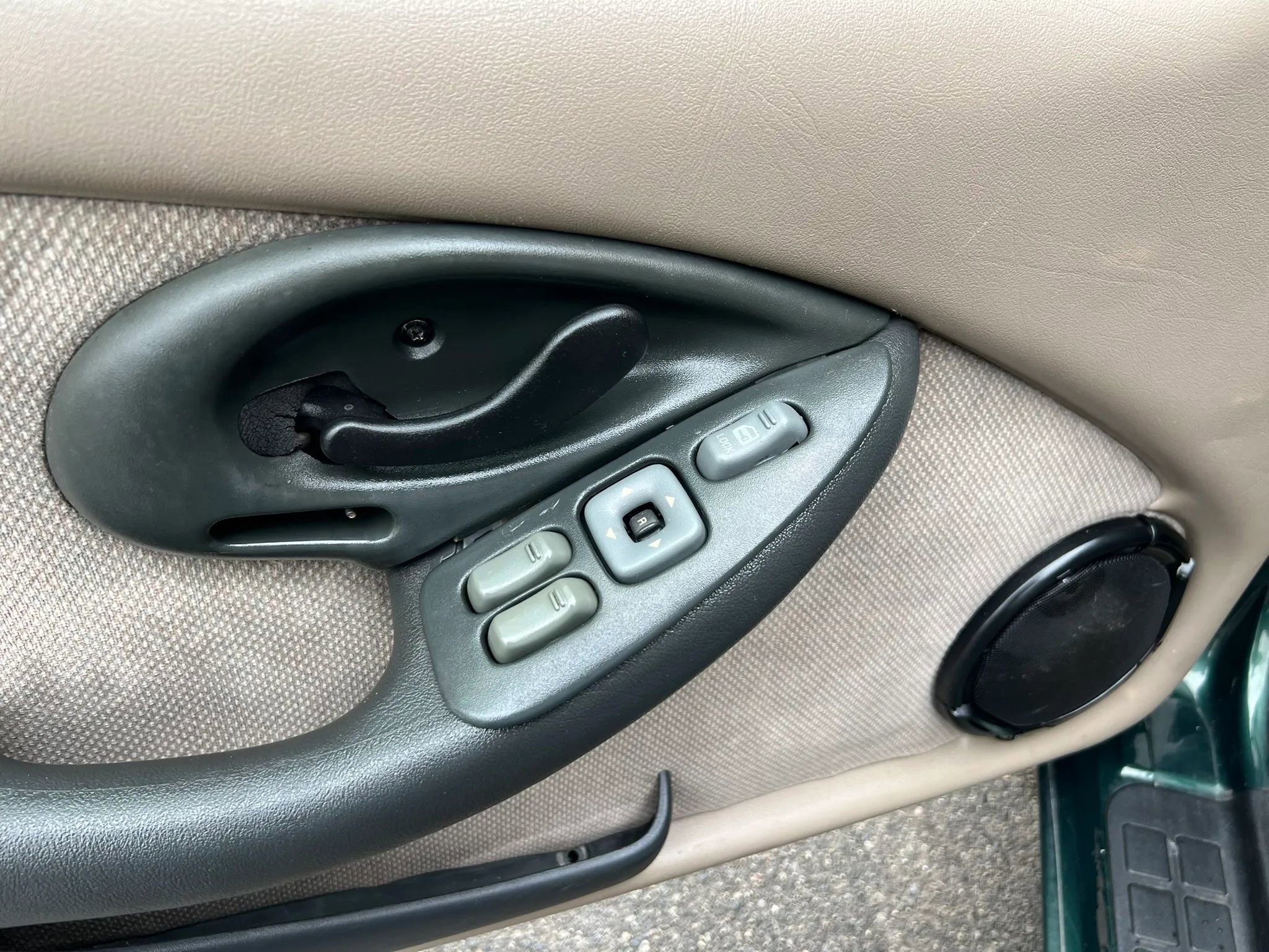 Used 1997 Pontiac Firebird Formula RWD image 18