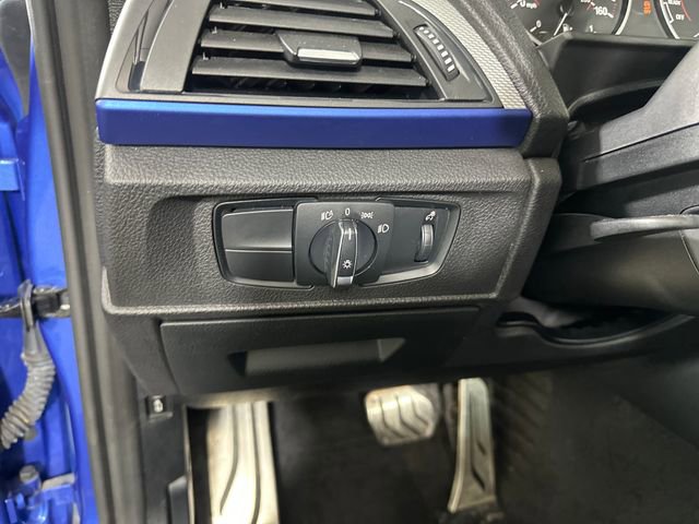 Used 2017 BMW M240i xDrive Convertible image 18