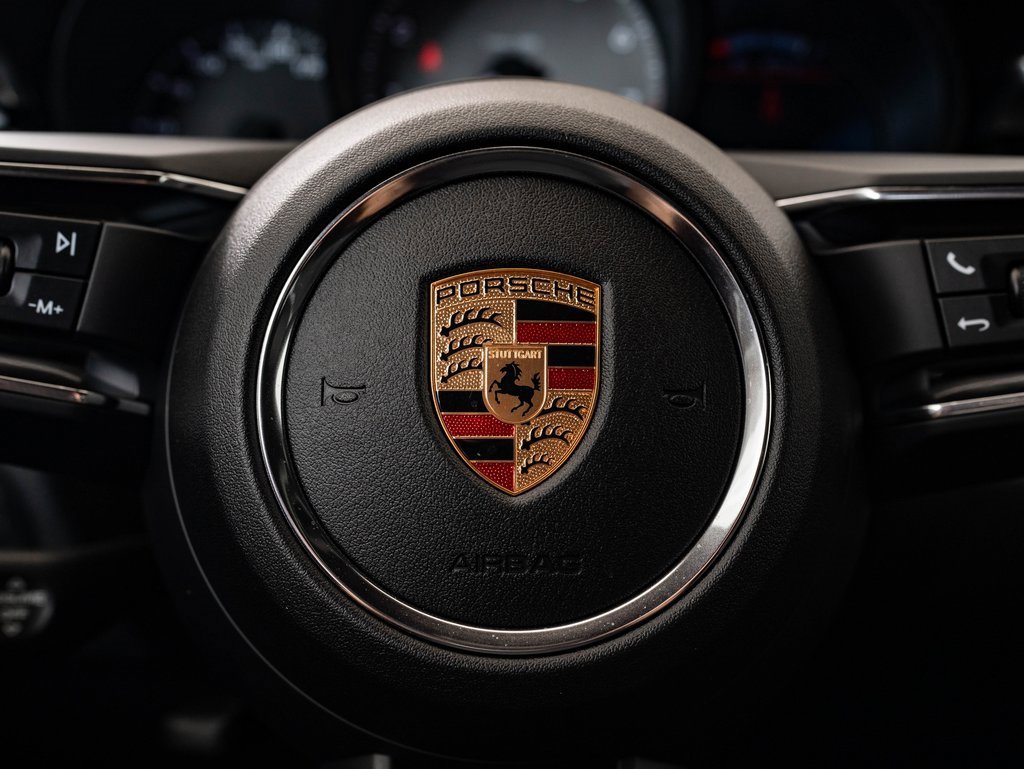 Certified 2024 Porsche Macan S image 31