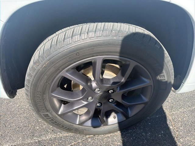 Used 2020 Jeep Grand Cherokee High Altitude AWD/4WD image 13