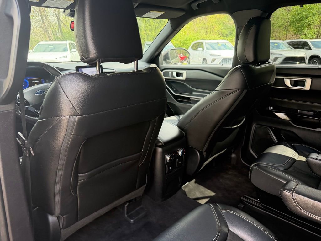 Used 2022 Ford Explorer ST w/ ST Street Pack AWD/4WD image 33