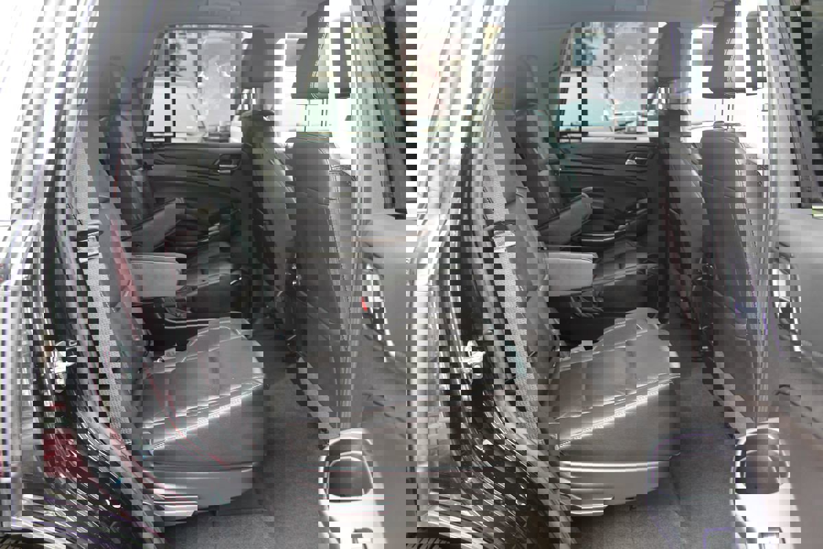 Used 2018 Chevrolet Tahoe LT AWD/4WD image 24