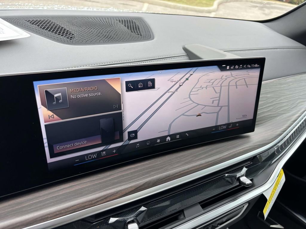 New 2026 BMW X5 xDrive40i w/ M Sport Package image 17