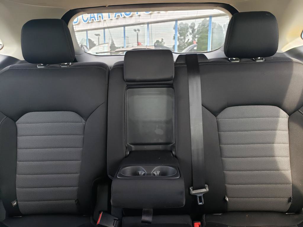 Used 2020 Ford Edge SE AWD/4WD image 14
