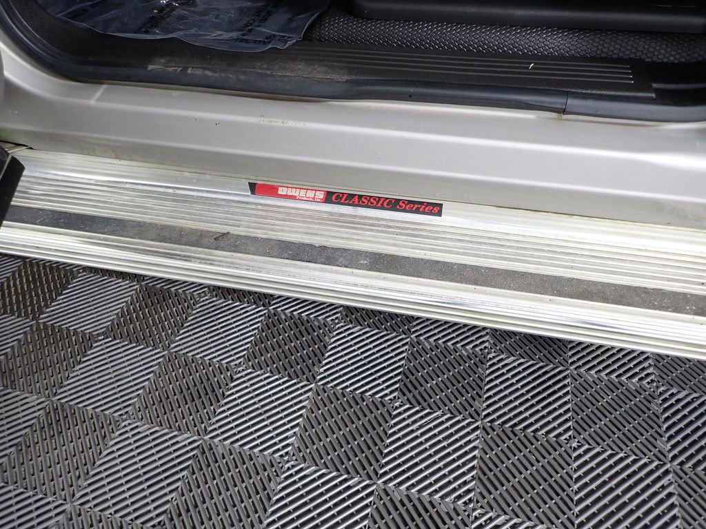 Used 2009 Chevrolet Silverado 1500 W/T image 23