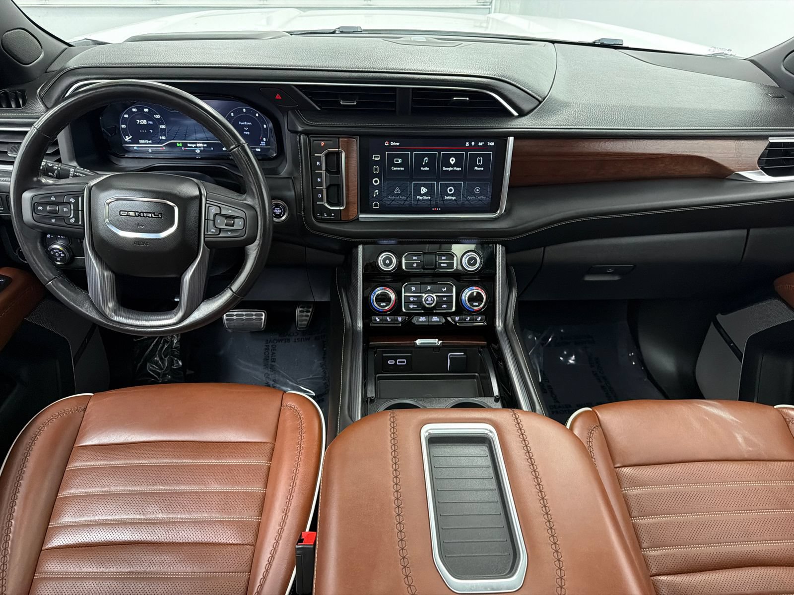Used 2023 GMC Yukon XL Denali Ultimate AWD/4WD image 32