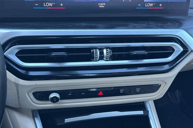 Used 2024 BMW 430i Convertible image 19