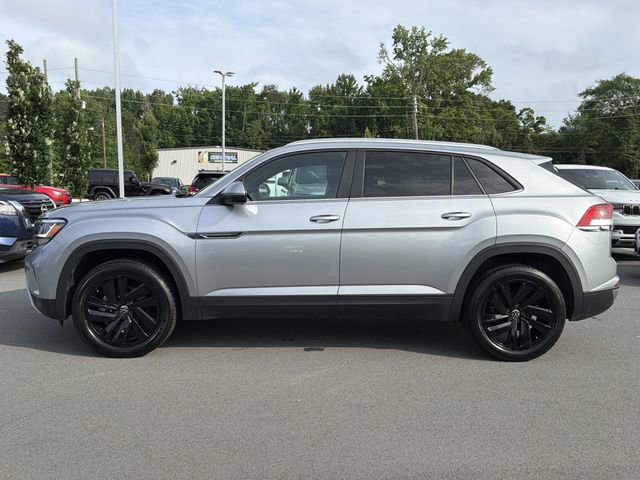 Used 2023 Volkswagen Atlas Cross Sport SE FWD image 6