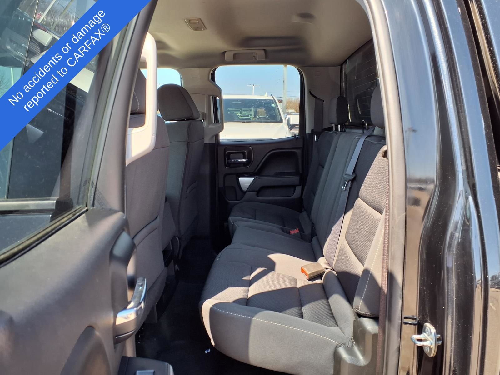 Used 2017 Chevrolet Silverado 1500 LT w/ Midnight Edition AWD/4WD image 13