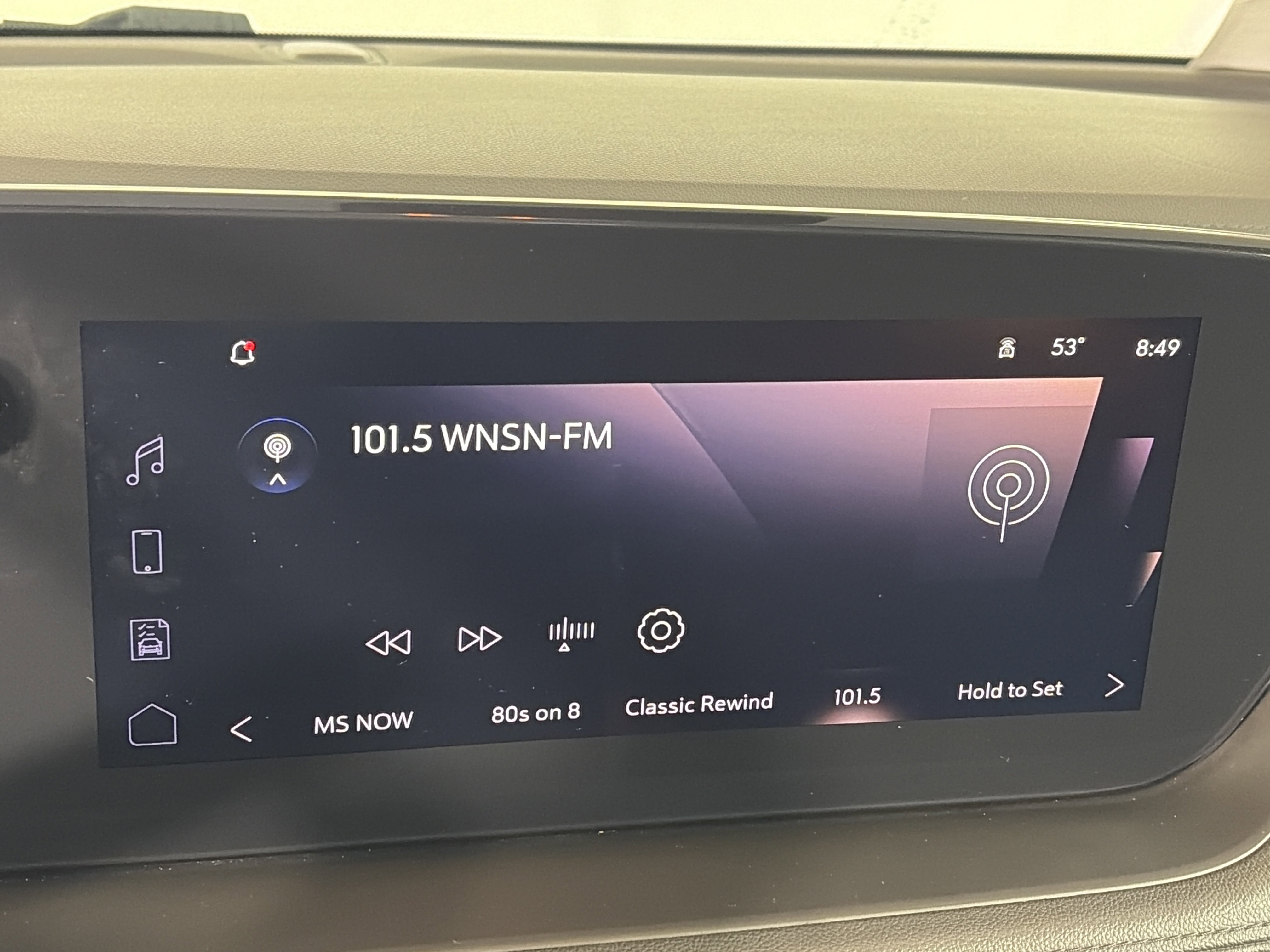 Certified 2025 Buick Encore GX Preferred AWD/4WD image 19