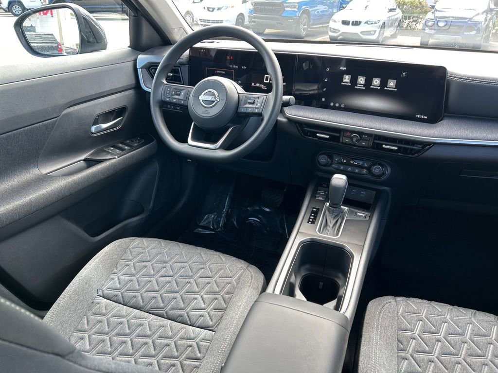 New 2026 Nissan Kicks SV w/ SV Premium Package FWD image 10