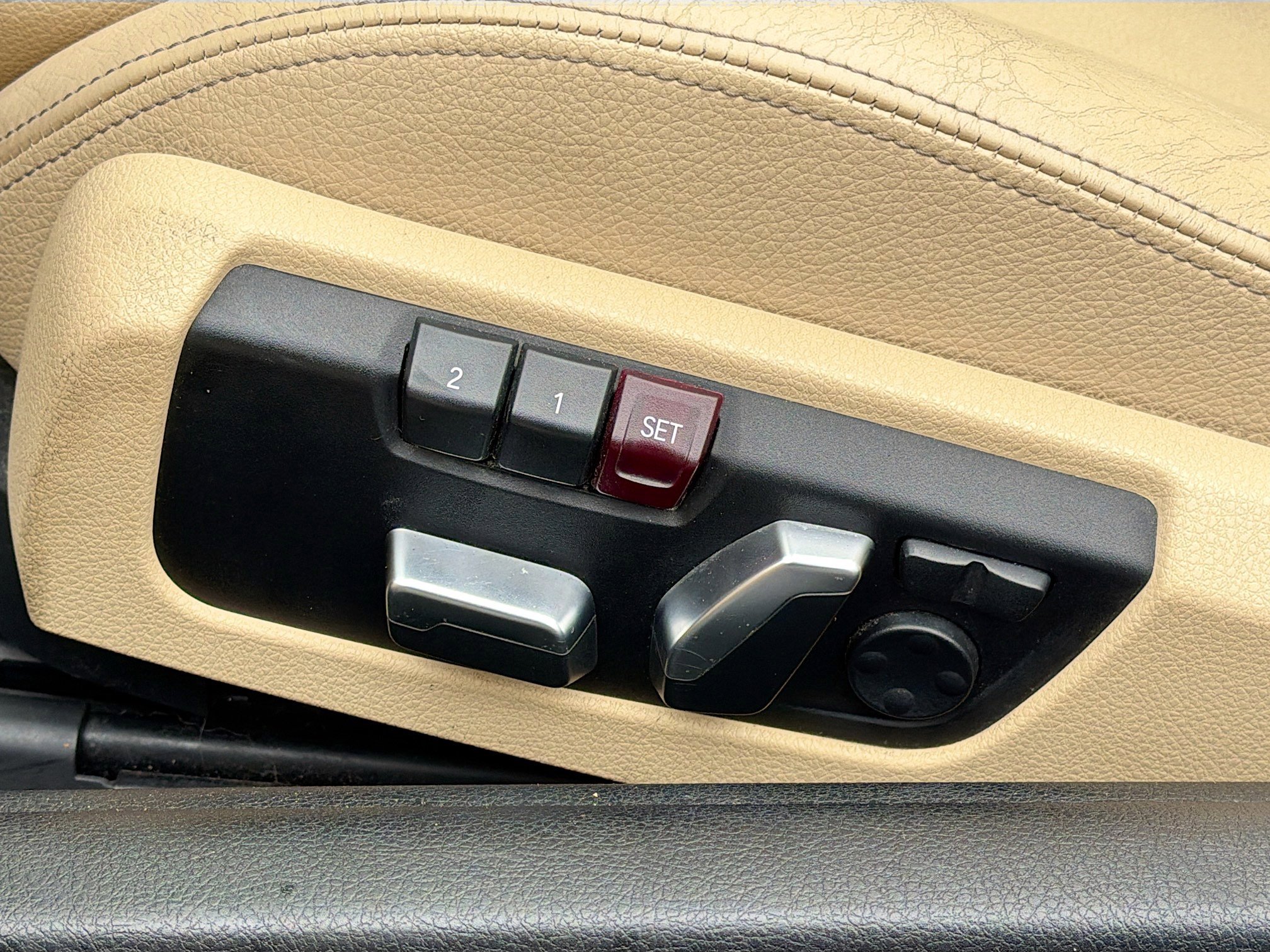 Used 2020 BMW 440i xDrive Convertible image 22